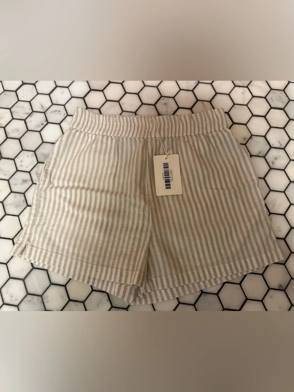 NWT Marea by Liz Joy Ava Shorts in Khaki Stipe - Small - Picture 7 of 8